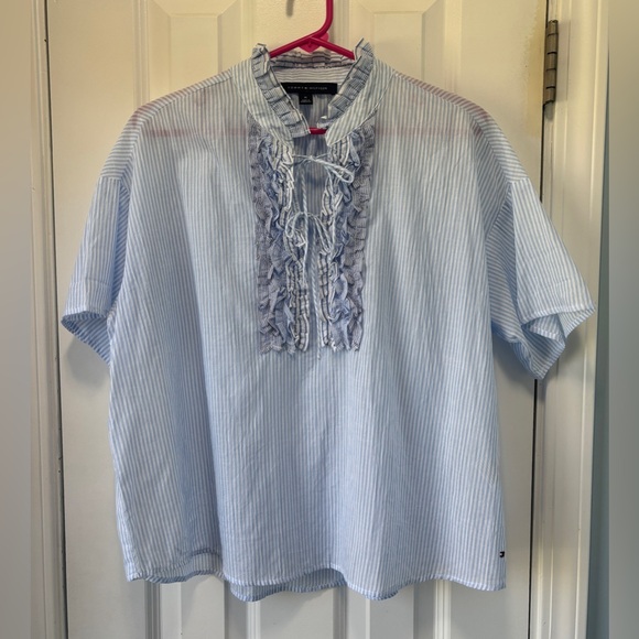 Tommy Hilfiger Women's Blue‎ and White Striped Top Size M - Picture 1 of 7